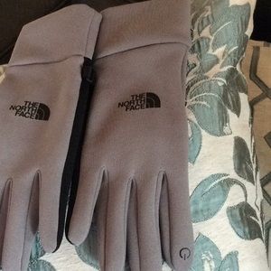 The North Face.  ETIP Gloves